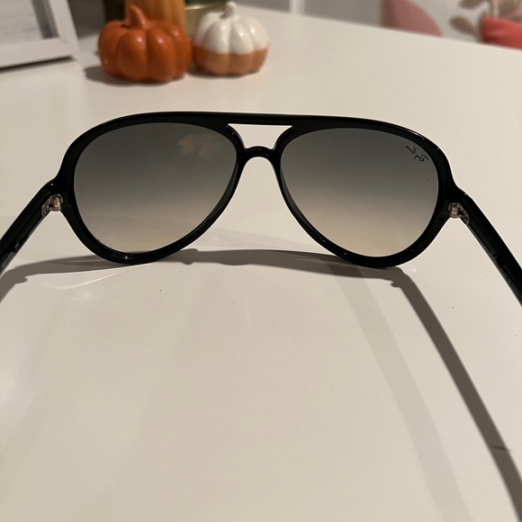 rayban sunglasses - Picture 5 of 9